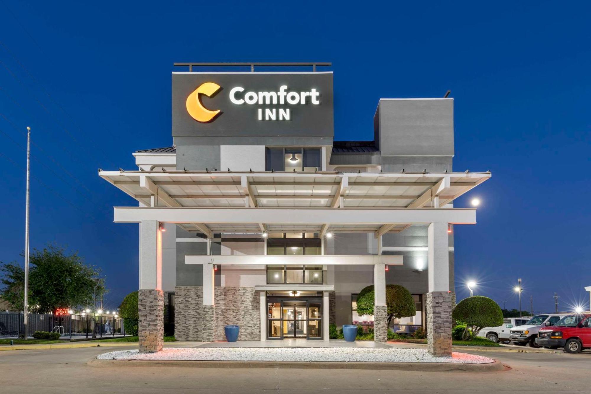 Comfort Inn Dallas North Love Field Airport Dış mekan fotoğraf