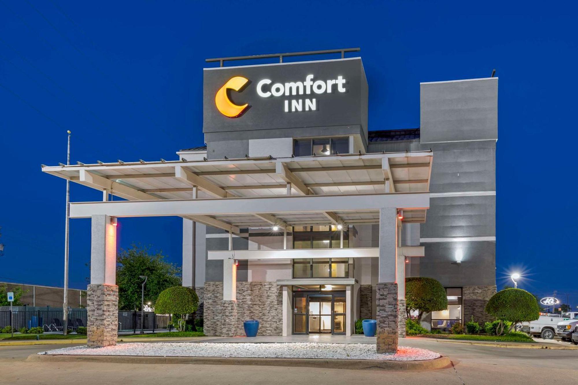 Comfort Inn Dallas North Love Field Airport Dış mekan fotoğraf