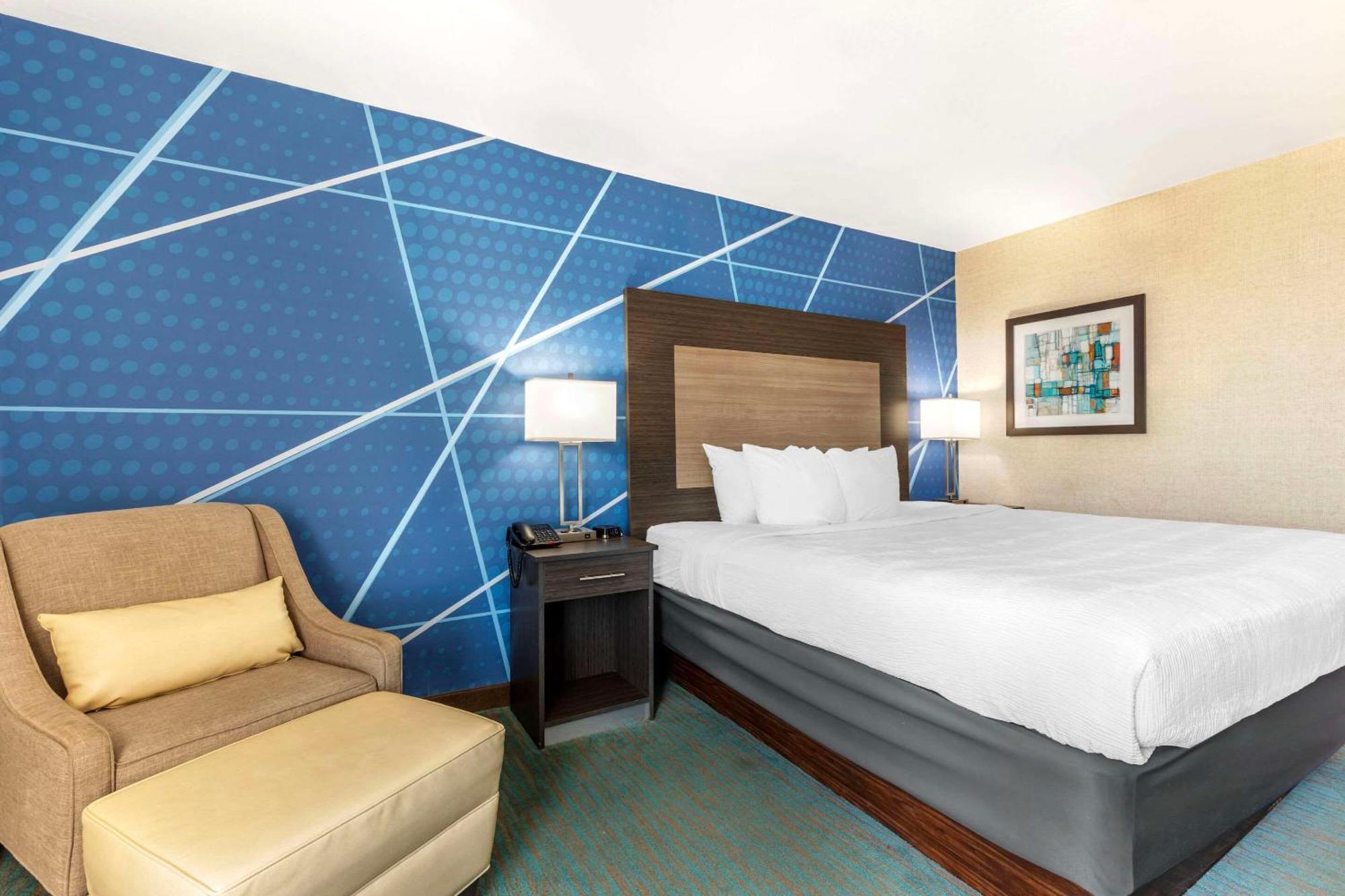 Comfort Inn Dallas North Love Field Airport Dış mekan fotoğraf